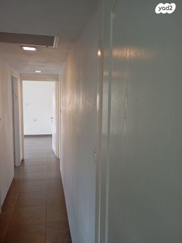 דירה, אהרון 23, מוצקין הותיקה, קרית מוצקין