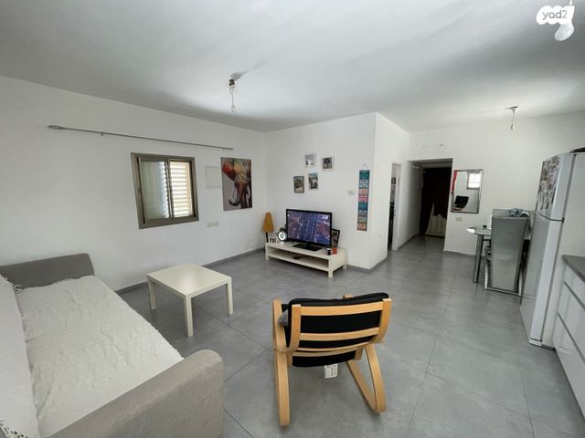 דירה, קרית אתא