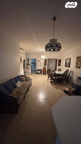 דירה, הדולפין, רובע ד', אשדוד