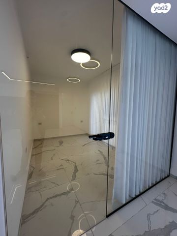 גג/ פנטהאוז, עיר, מרכז העיר, נהריה