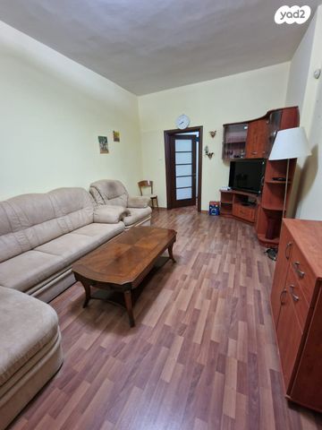 דירה, יצחק שדה 39, המושבה הגרמנית, חיפה