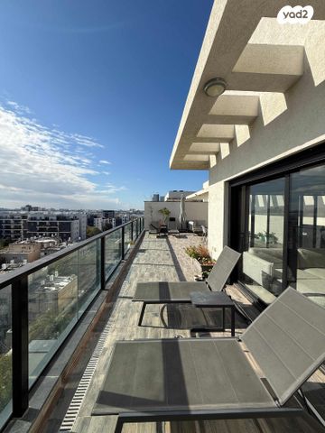 גג/ פנטהאוז, תל אביב יפו