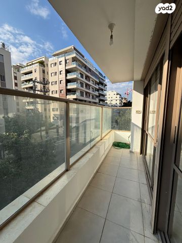 פנחס רוטנברג 