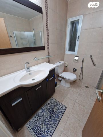 דירה, יצחק שדה 39, המושבה הגרמנית, חיפה