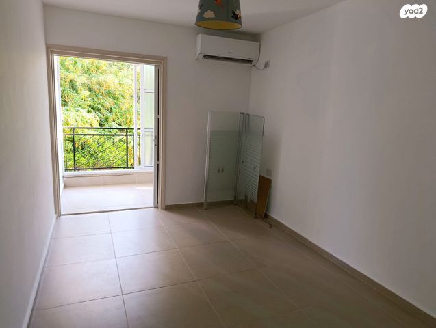 דו משפחתי, השלושים ושלושה, רמת חן, רמת גן