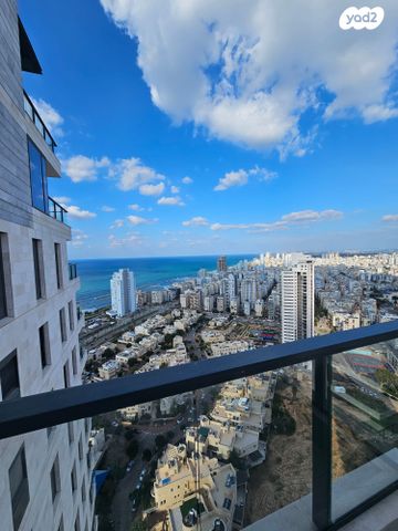 דירה, אמנון ליפקין שחק, נתניה