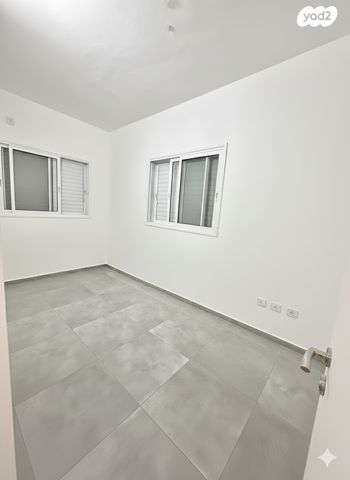 דירה, שדרות ירושלים, מרום נווה, רמת יצחק, רמת גן