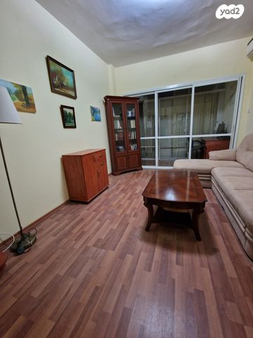 דירה, יצחק שדה 39, המושבה הגרמנית, חיפה