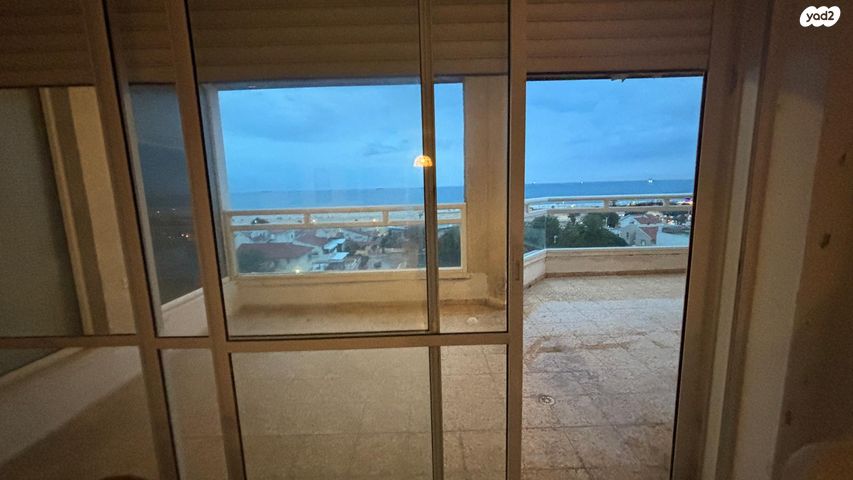 דירה, הדולפין, רובע ד', אשדוד