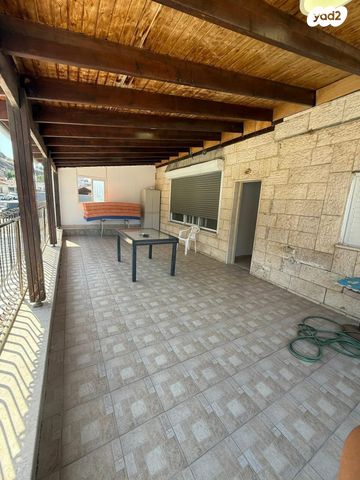 דירה, אהבת ציון, שיכון ג, טבריה