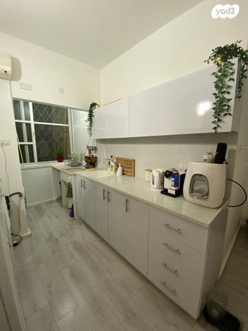 דירת גן, רופין, הרצליה