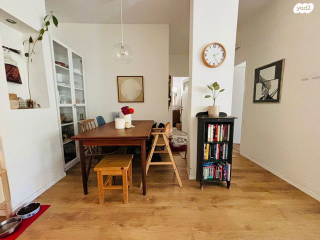 דירה, קרית יערים, רמת השרון