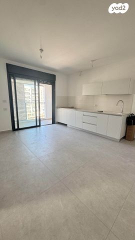 דירה, אשכולות, עמק הכרמל, נשר