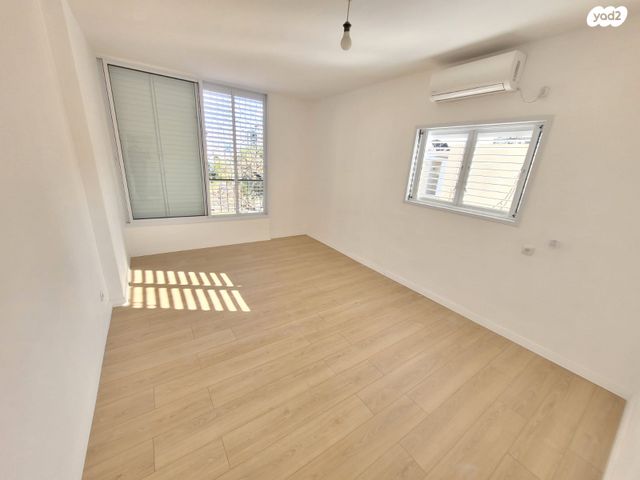 דירה, אלוף הניצחון, עליות, רמת גן