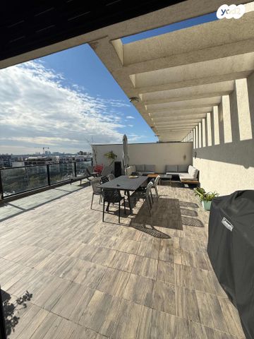 גג/ פנטהאוז