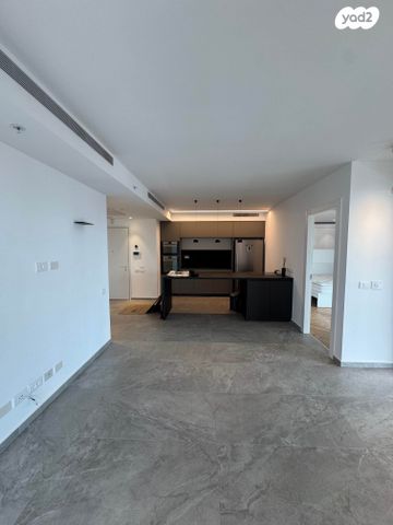 דירה, ליאונרדו דה וינצ'י, גני שרונה, קרית הממשלה, תל אביב יפו