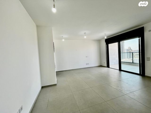 דרך זאב ז'בוטינסקי 8