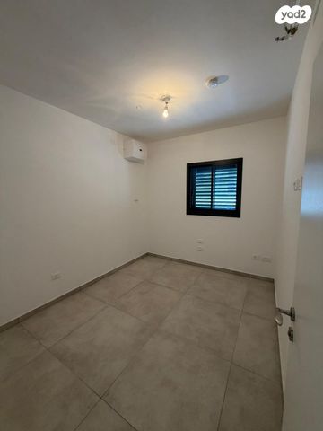 דירה, בר כוכבא, נווה ישראל, הרצליה