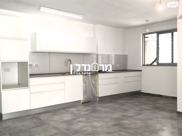 דירה, קרית ויצמן, רעננה