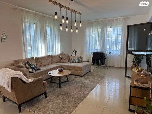 נאות הפרחים