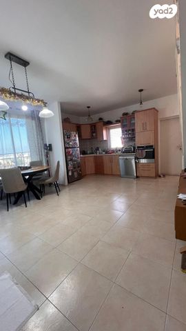 המרכז השקט / מרכז העיר