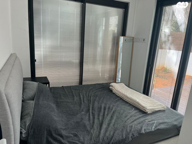 דירת גן, יצחק אפשטיין, הצפון החדש - כיכר המדינה, תל אביב יפו