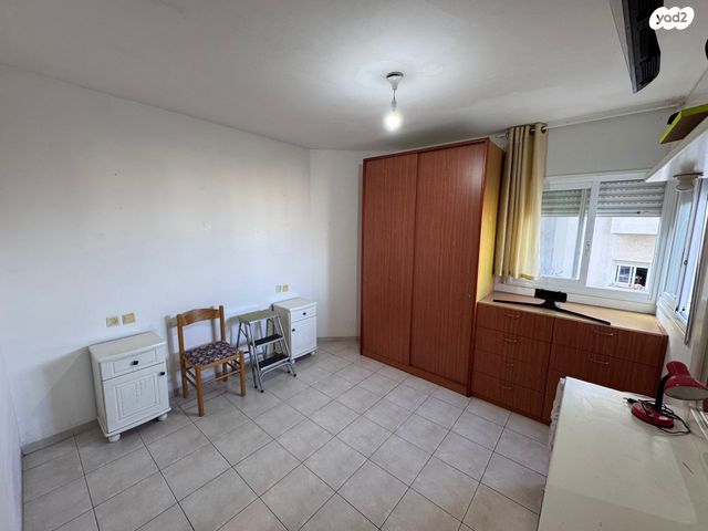 דירה, ליאון בלום, חיפה