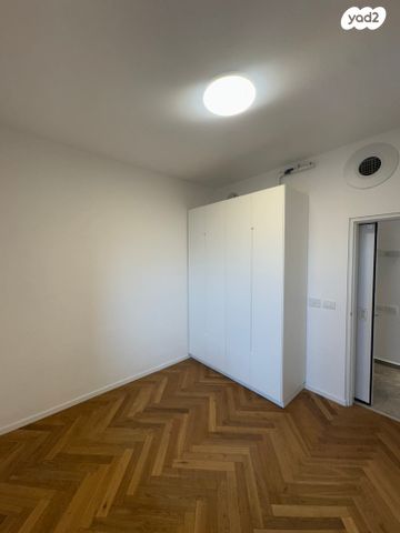 דירה, ליאונרדו דה וינצ'י, גני שרונה, קרית הממשלה, תל אביב יפו