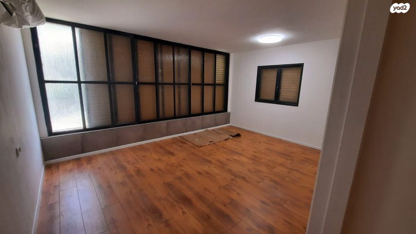 דירה, יהושע חנקין 116, קרית אילון, חולון