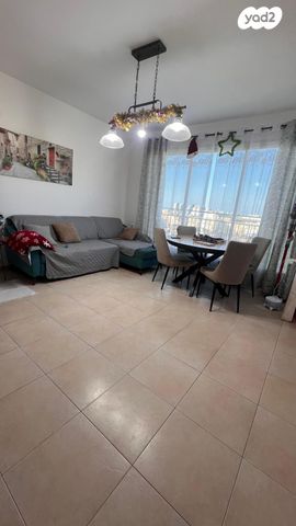 גג/ פנטהאוז, המרכז השקט / מרכז העיר, פתח תקווה