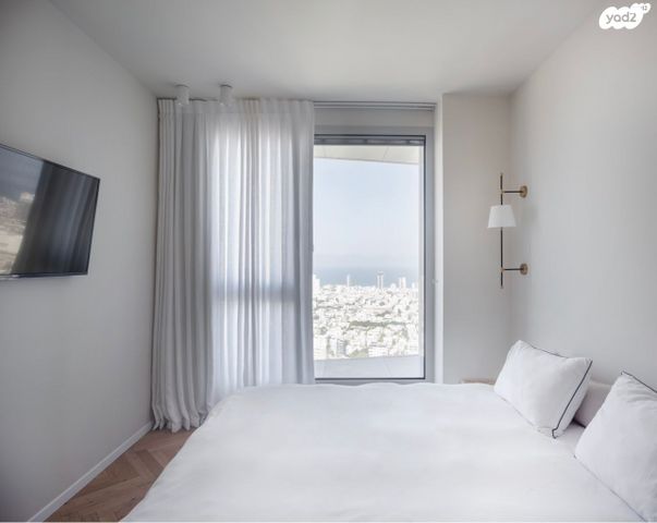 דירה, אלוף קלמן מגן, גני שרונה, קרית הממשלה, תל אביב יפו