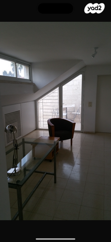 דירה, עוזיה 8, המושבה היוונית, ירושלים