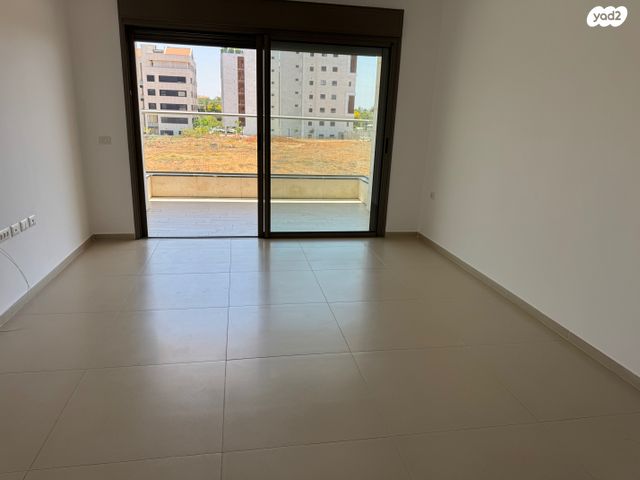 דירה, נווה זמר, רעננה