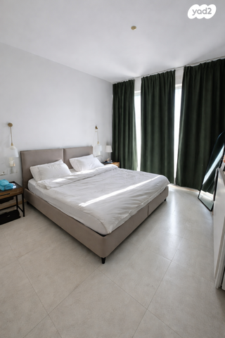 דירה, ניסים אלוני, צמרות איילון, פארק צמרת, תל אביב יפו