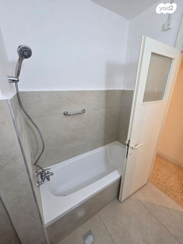 דירה, שדרות יוספטל, נאות רחל, חולון