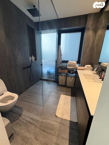 דירת גן, אבשלום חביב, רמת אביב ג', תל אביב יפו