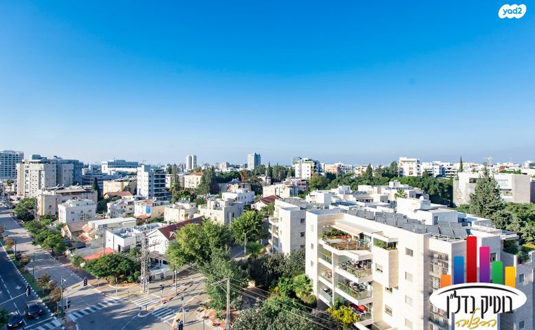 גג/ פנטהאוז, בן יהודה 47, הרצליה הצעירה, הרצליה