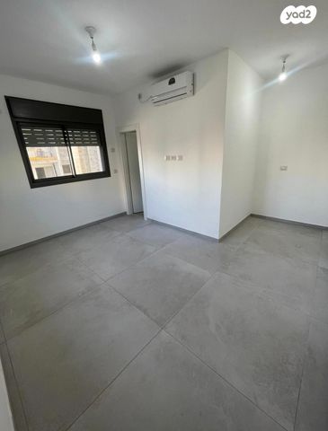 דירה, ירמיהו הלפרין 6, מרכז העיר דרום, נתניה