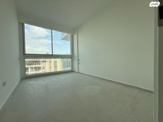 דירה, בן יהודה 47, הרצליה הצעירה, הרצליה