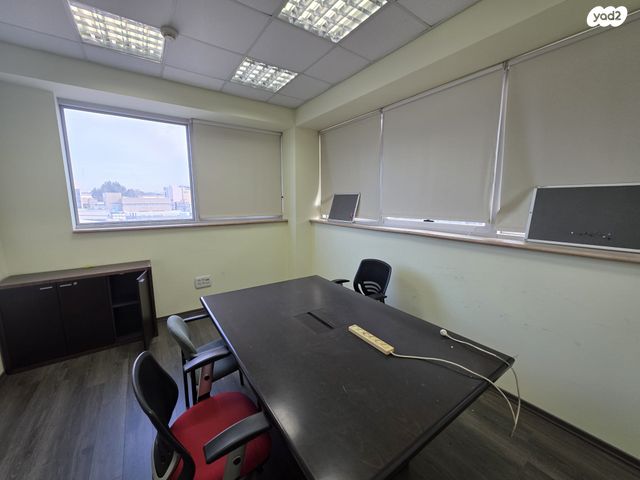 משרדים, אור יהודה