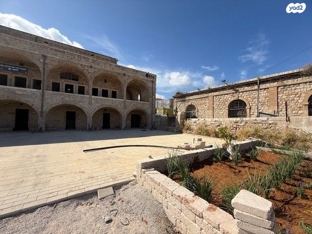 חנויות/ שטח מסחרי, דרך חטיבת גולני, העיר התחתית, ואדי סאליב, חיפה