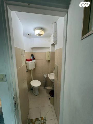 משרדים, שדרות ירושלים 42, צפון יפו, המושבה האמריקאית-גרמנית, תל אביב יפו