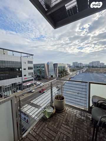 משרדים, אור יהודה