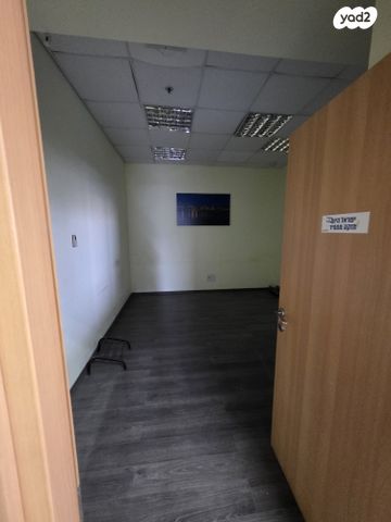 משרדים, אור יהודה