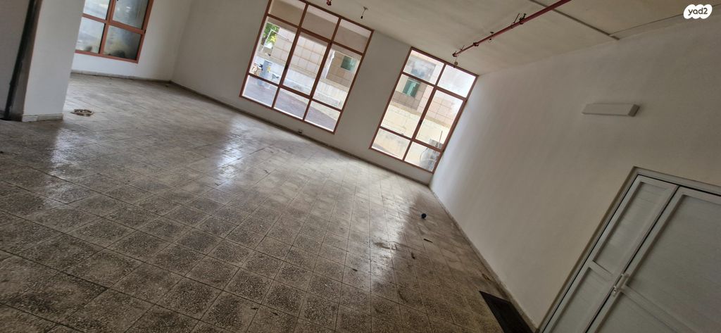 חנויות/ שטח מסחרי, גבעת שמואל