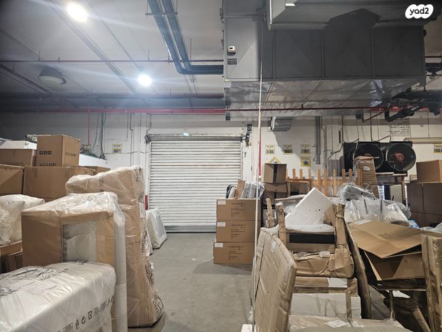 מחסנים, מב"ת מערב, אזור תעשייה חדש, ראשון לציון