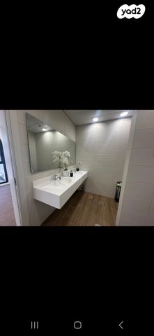 מבני תעשיה, מפעלי גלבוע