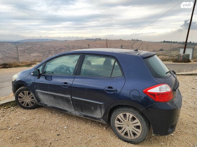 מודעת רכב טויוטה אוריס