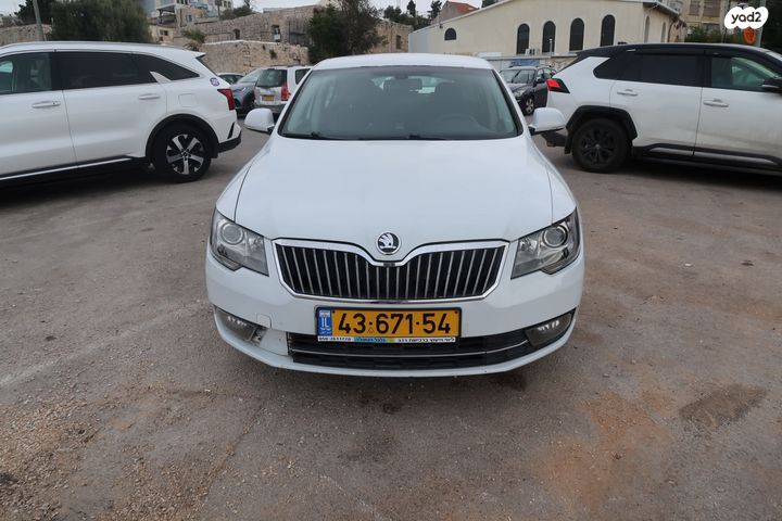 מודעת רכב סקודה סופרב