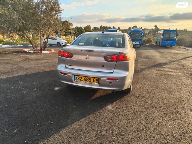 מיצובישי לנסר